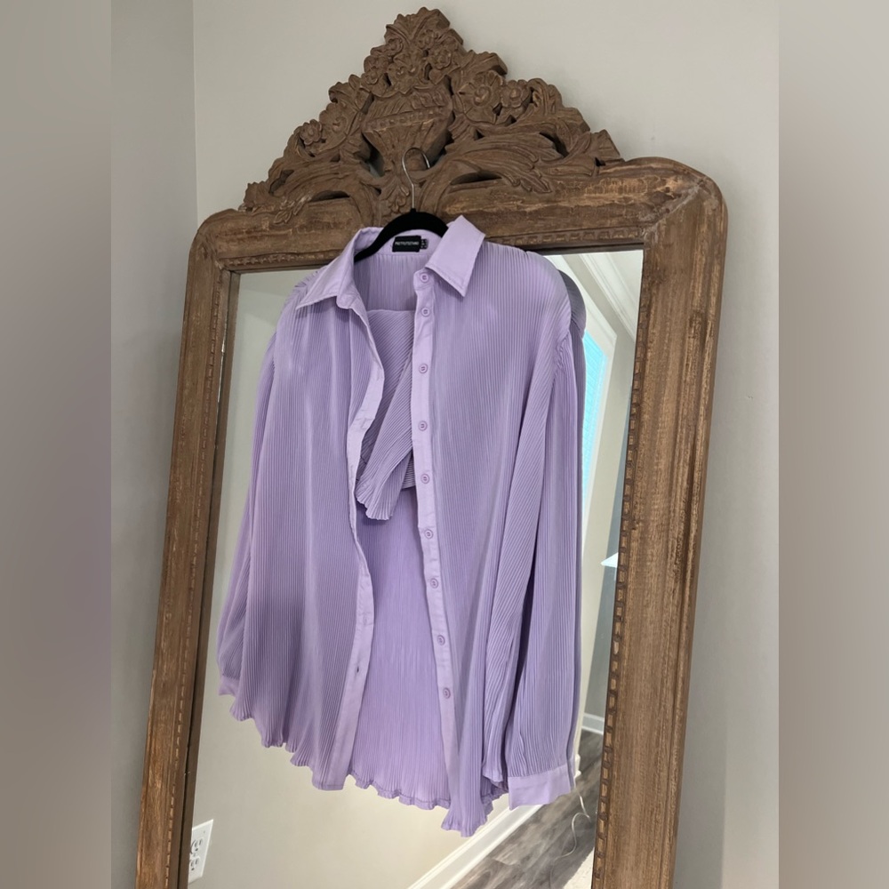 New PrettyLittleThing Lilac Plisse High Waisted Shorts size 2 oversized